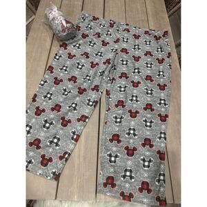 New w tags: Official Disney Women’s 4x pajama pants